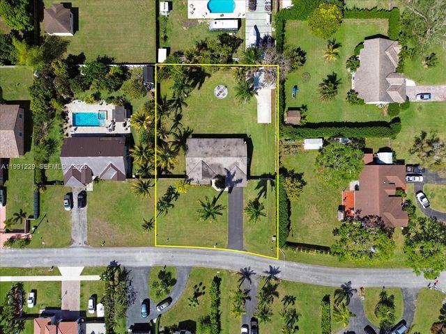 1650 NW 14th Ter, Homestead, FL 33030