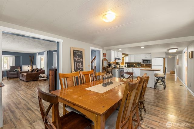 21823 Colt Road, Leavenworth, WA 98826