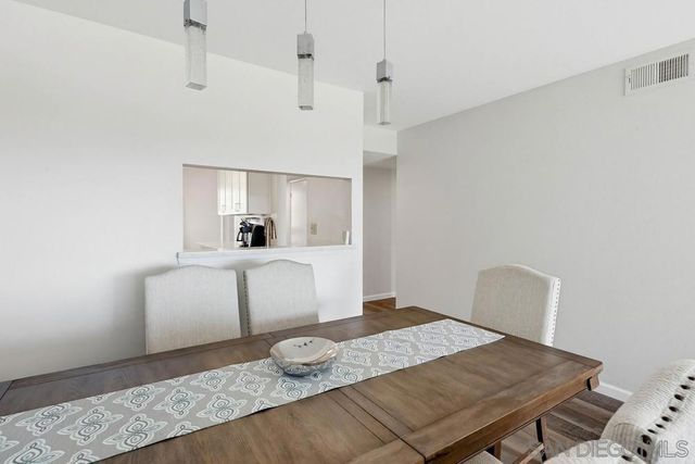 7255 Navajo C330, San Diego, CA 92119