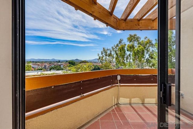 7255 Navajo C330, San Diego, CA 92119