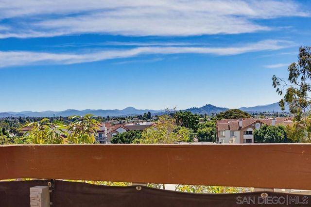 7255 Navajo C330, San Diego, CA 92119