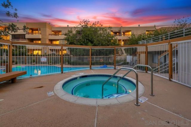 7255 Navajo C330, San Diego, CA 92119