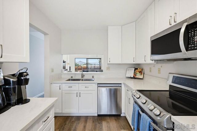 7255 Navajo C330, San Diego, CA 92119