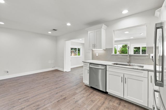 6706 Isabelle DR, Austin, TX 78752