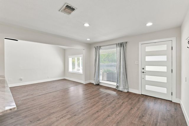 6706 Isabelle DR, Austin, TX 78752