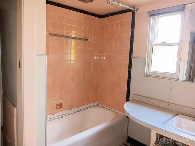 3100 Princeton Drive, Dayton, OH 45406