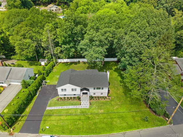 121 Duxbury Road, Purchase, NY 10577