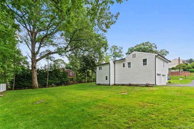 121 Duxbury Road, Purchase, NY 10577