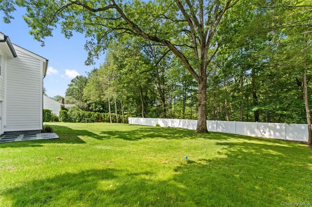 121 Duxbury Road, Purchase, NY 10577