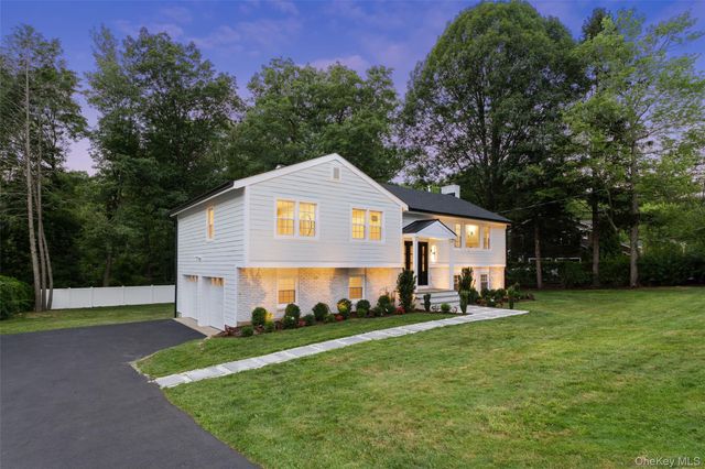 121 Duxbury Road, Purchase, NY 10577