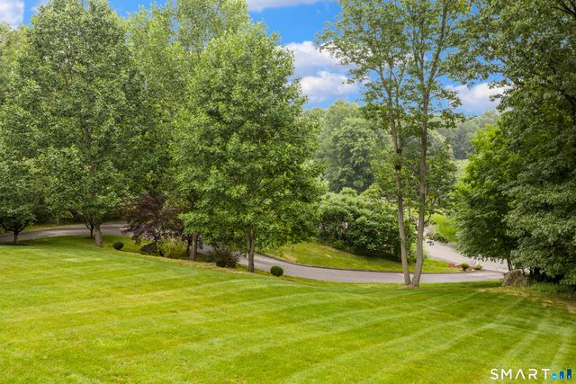 115 Brentwood Drive, Southington, CT 06489