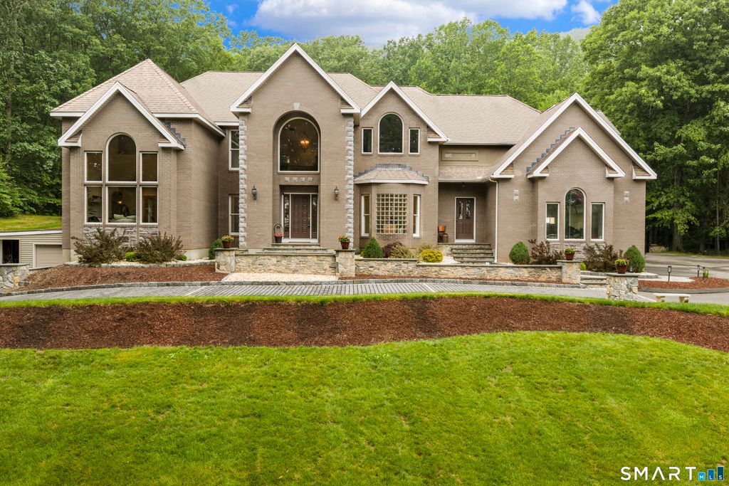 115 Brentwood Drive, Southington, CT 06489