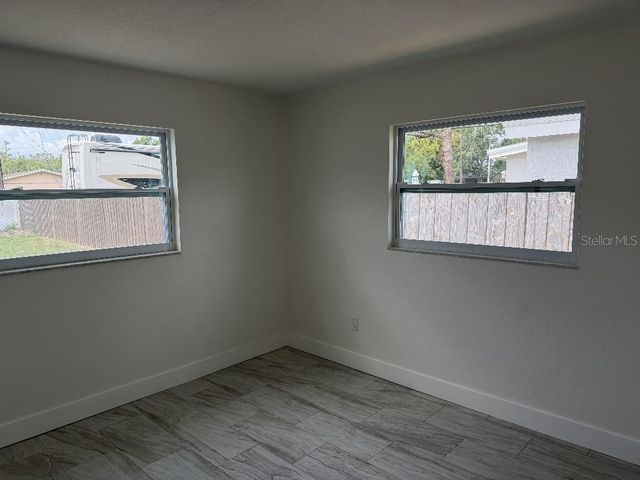632 89TH AVENUE N, St Petersburg, FL 33702