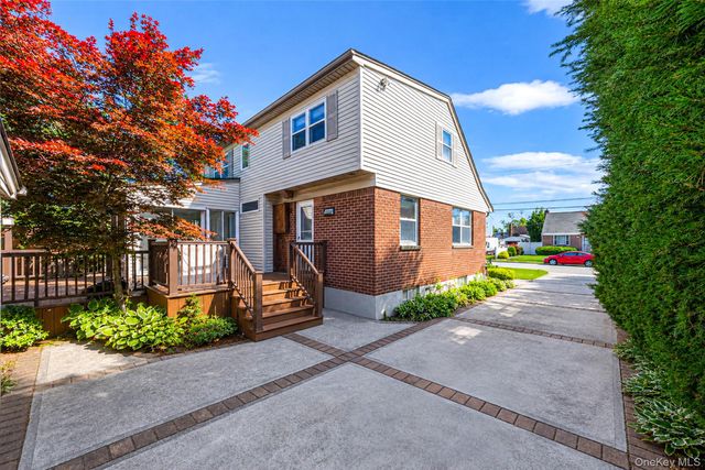 572 Benito Street, East Meadow, NY 11554