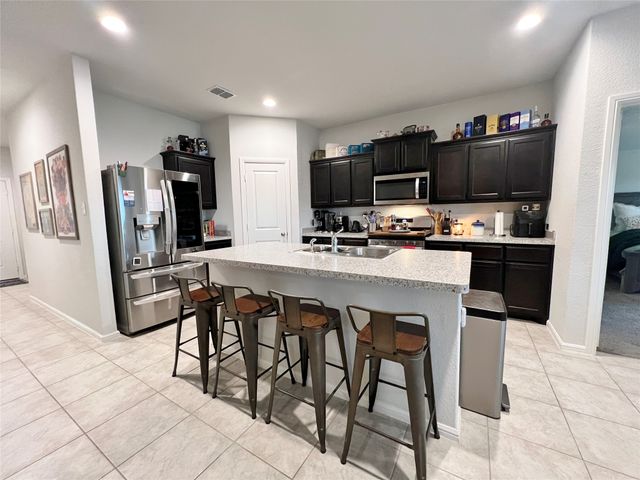 1125 Loomis Trail, Justin, TX 76247