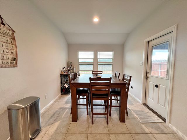 1125 Loomis Trail, Justin, TX 76247