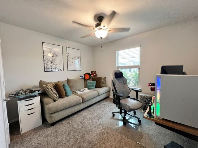 1125 Loomis Trail, Justin, TX 76247