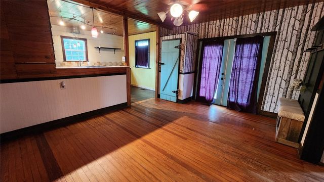 202 S 12th Street, Tecumseh, OK 74873
