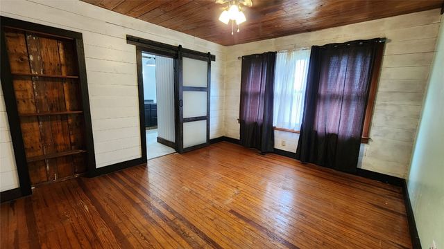 202 S 12th Street, Tecumseh, OK 74873