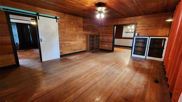 202 S 12th Street, Tecumseh, OK 74873