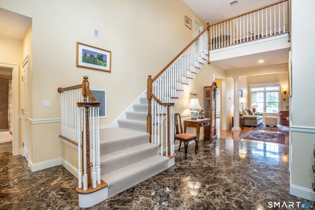 6 Spy Glass Circle 6, Bloomfield, CT 06002