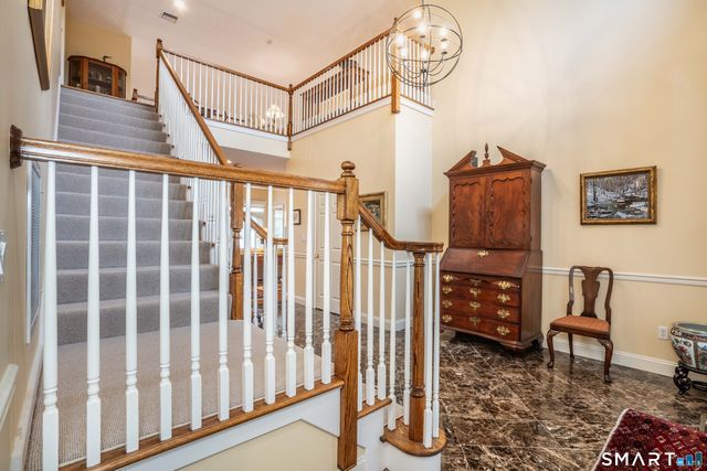 6 Spy Glass Circle 6, Bloomfield, CT 06002