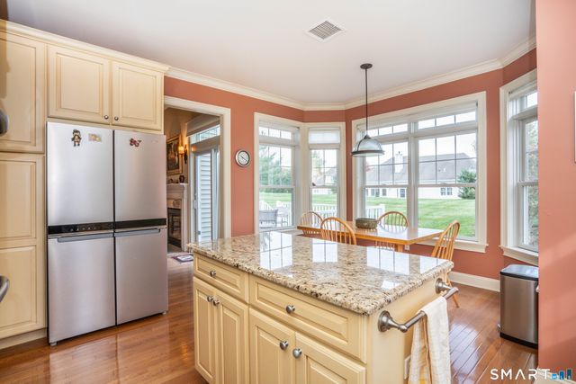 6 Spy Glass Circle 6, Bloomfield, CT 06002