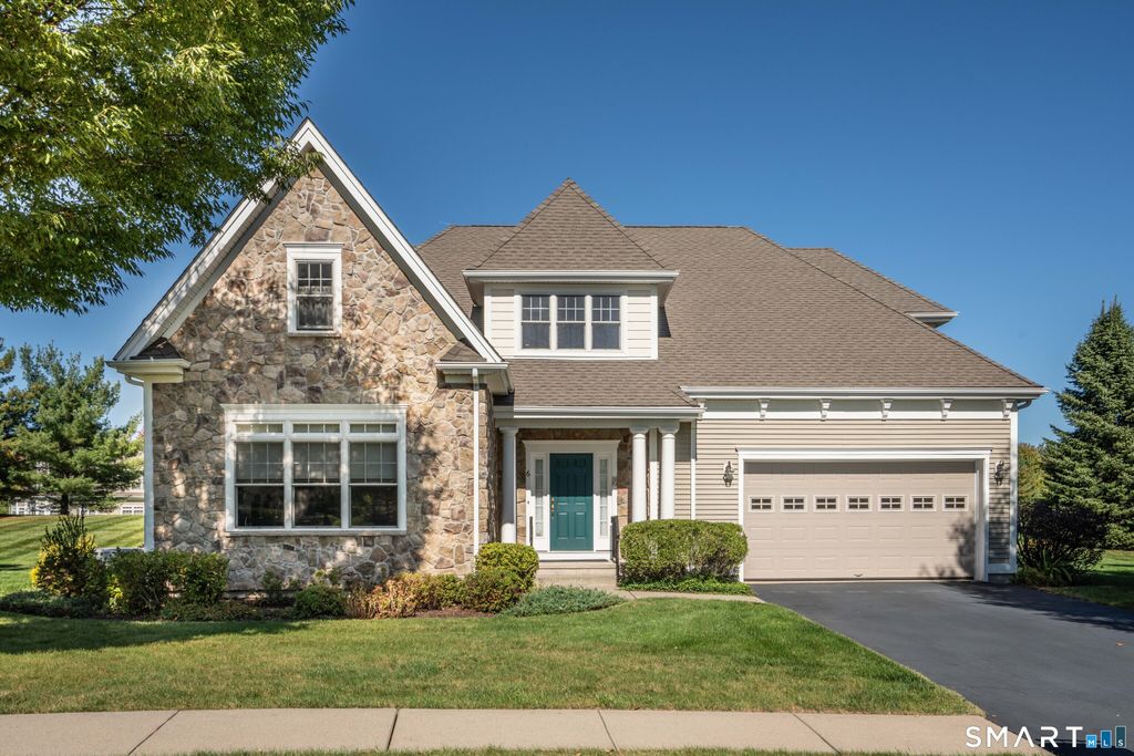6 Spy Glass Circle 6, Bloomfield, CT 06002