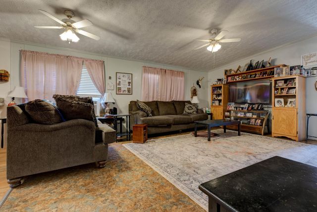 919 Town Branch, Jeffersonville, KY 40337