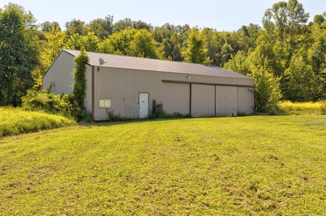 919 Town Branch, Jeffersonville, KY 40337