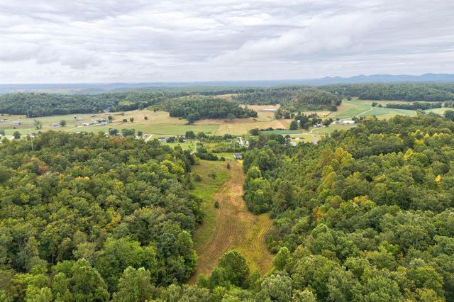 919 Town Branch, Jeffersonville, KY 40337