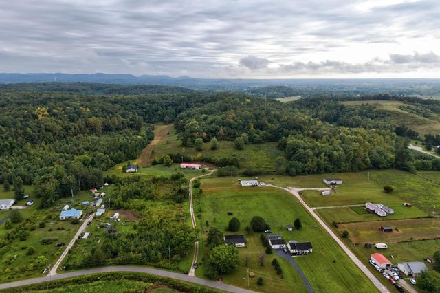 919 Town Branch, Jeffersonville, KY 40337