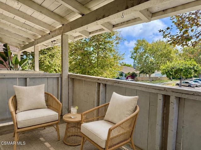 1300 Saratoga Avenue 2207, Ventura, CA 93003