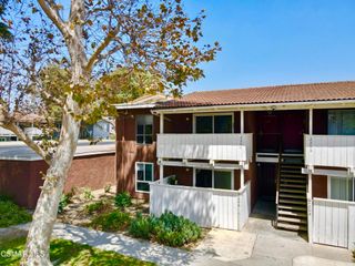 1300 Saratoga Avenue 2207, Ventura, CA 93003
