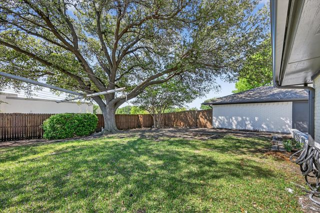 2608 Northcrest Drive, Plano, TX 75075