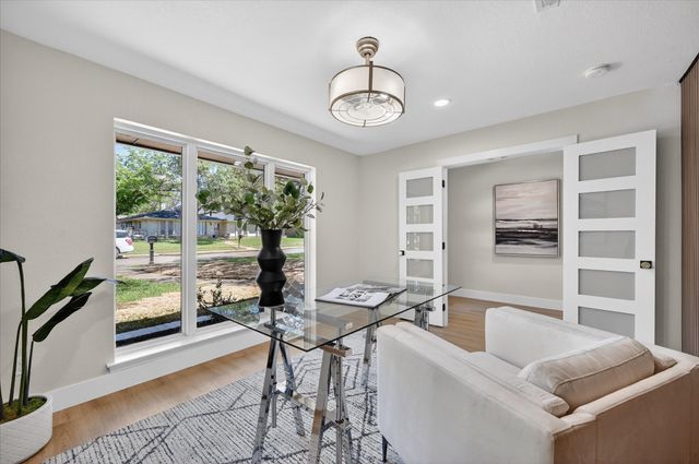 2608 Northcrest Drive, Plano, TX 75075