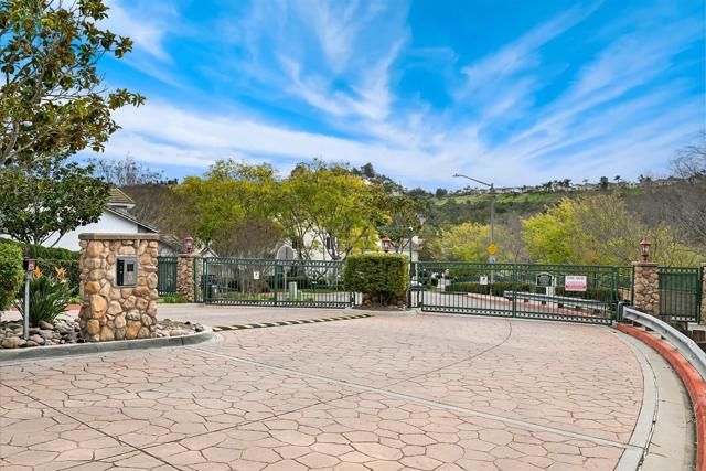 12204 Pepper Tree Lane, Poway, CA 92064