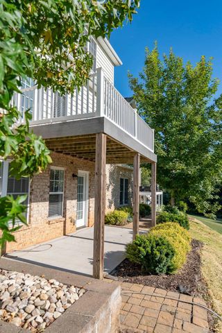 1175 Helmsdale Drive, Forest, VA 24551