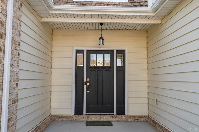 1175 Helmsdale Drive, Forest, VA 24551