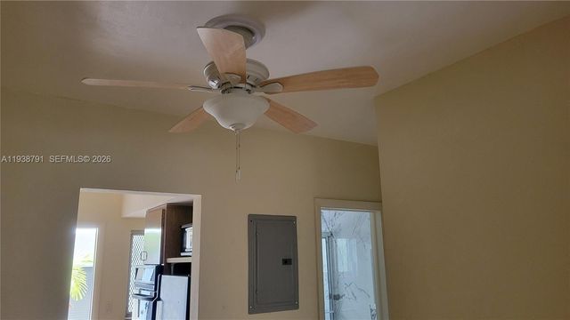 1050 Pennsylvania Ave 11, Miami Beach, FL 33139