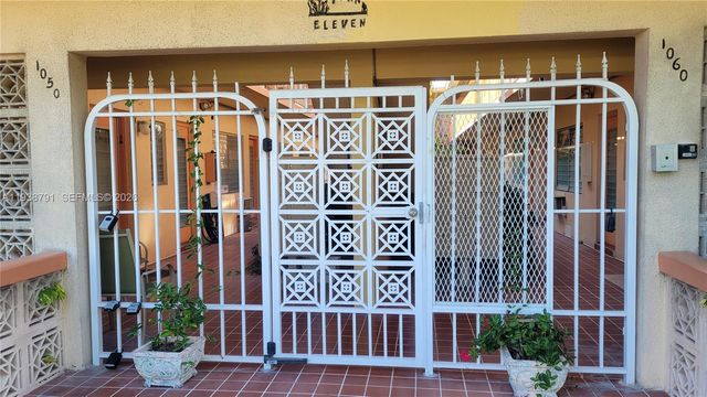 1050 Pennsylvania Ave 11, Miami Beach, FL 33139