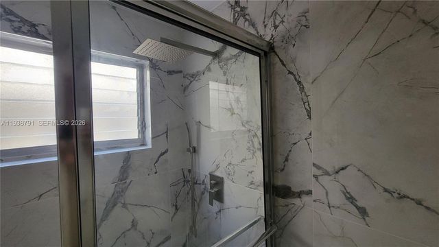 1050 Pennsylvania Ave 11, Miami Beach, FL 33139