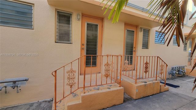 1050 Pennsylvania Ave 11, Miami Beach, FL 33139