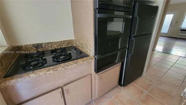 1050 Pennsylvania Ave 11, Miami Beach, FL 33139