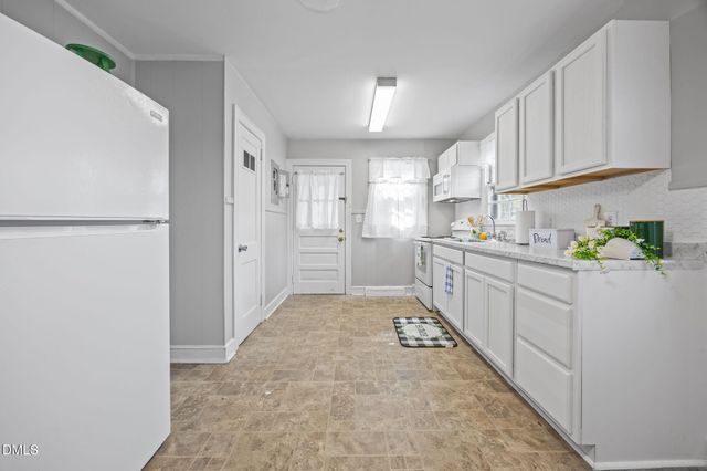 108 Markham Street, Burlington, NC 27215