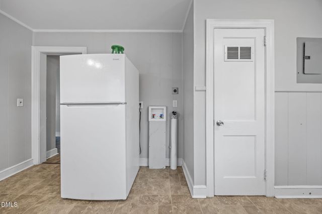 108 Markham Street, Burlington, NC 27215