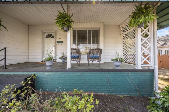 108 Markham Street, Burlington, NC 27215