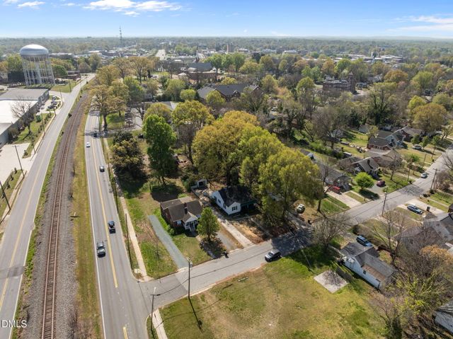 108 Markham Street, Burlington, NC 27215