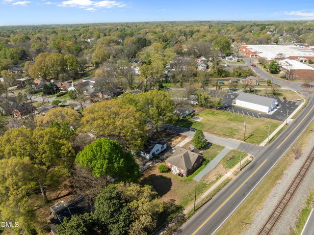 108 Markham Street, Burlington, NC 27215