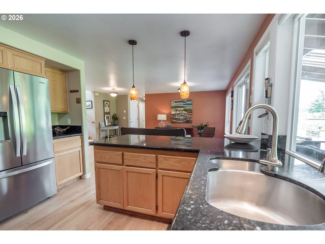 3982 MONROE St, Eugene, OR 97405